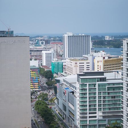 Petronella Suites Apartment @ Jesselton Quay Kota Kinabalu Zewnętrze zdjęcie